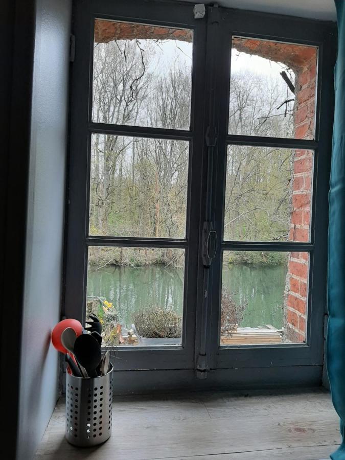 Dans Moulin Au Bord De L'Eau, Appartement Chaleureux Saint-Pryvé-Saint-Mesmin Eksteriør bilde