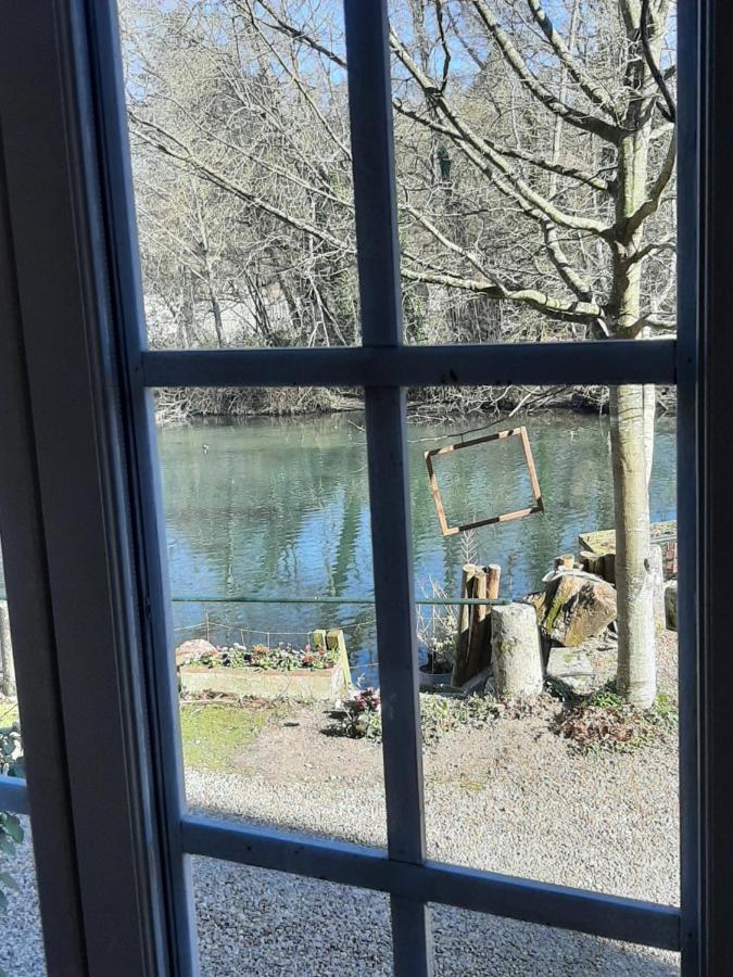 Dans Moulin Au Bord De L'Eau, Appartement Chaleureux Saint-Pryvé-Saint-Mesmin Eksteriør bilde